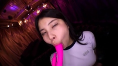 Amateur Asian College Teen Gives Blowjob