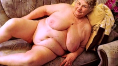 OMAGEIL Granny Mature Ladies Are Wild In These Pictures