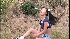 Cute Asian girl picked up for a photo shoot and gets his prick to shoot